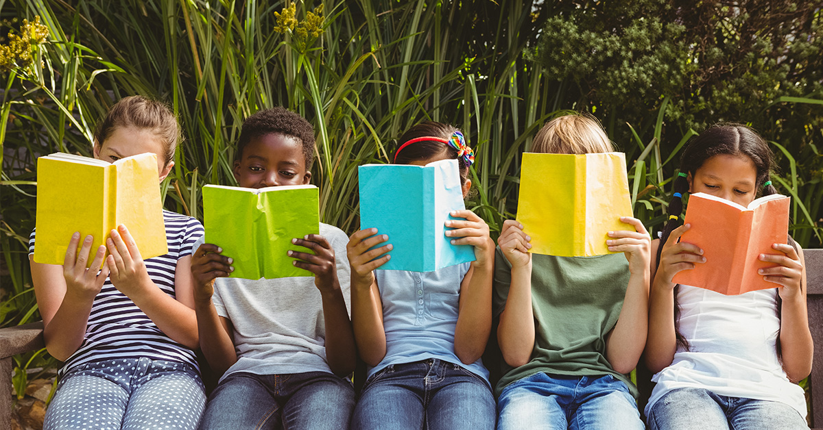 children reading books